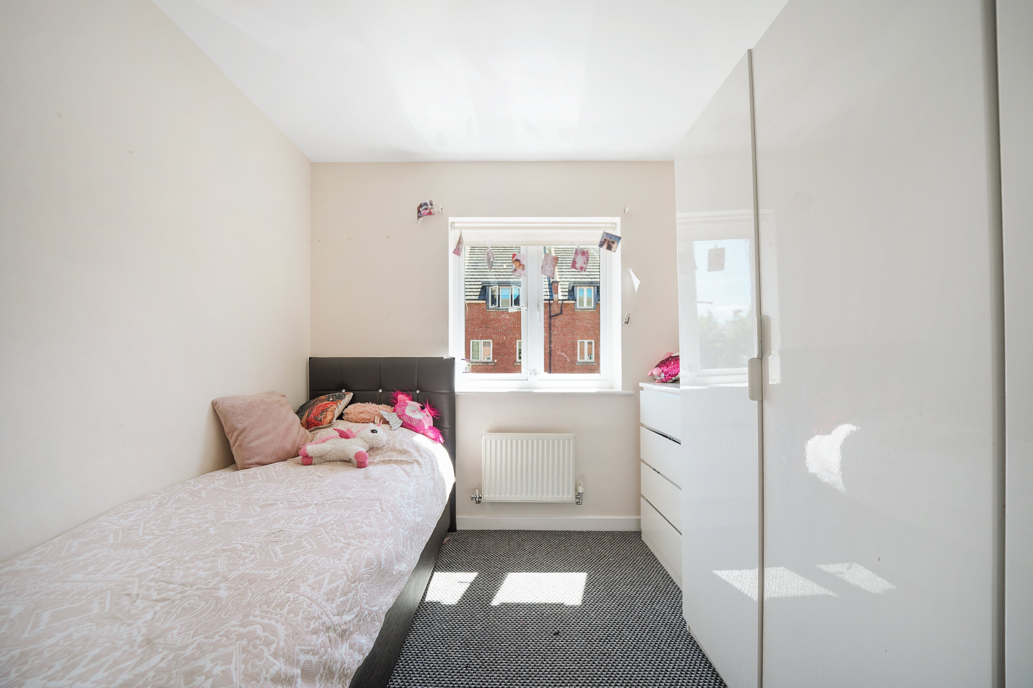 House Academy Place in Greater London