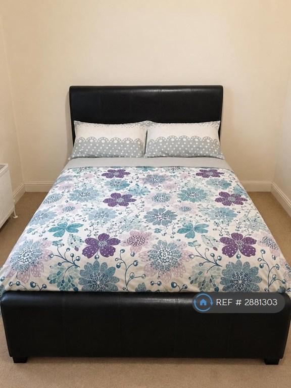 Room Chandos Court in Greater London