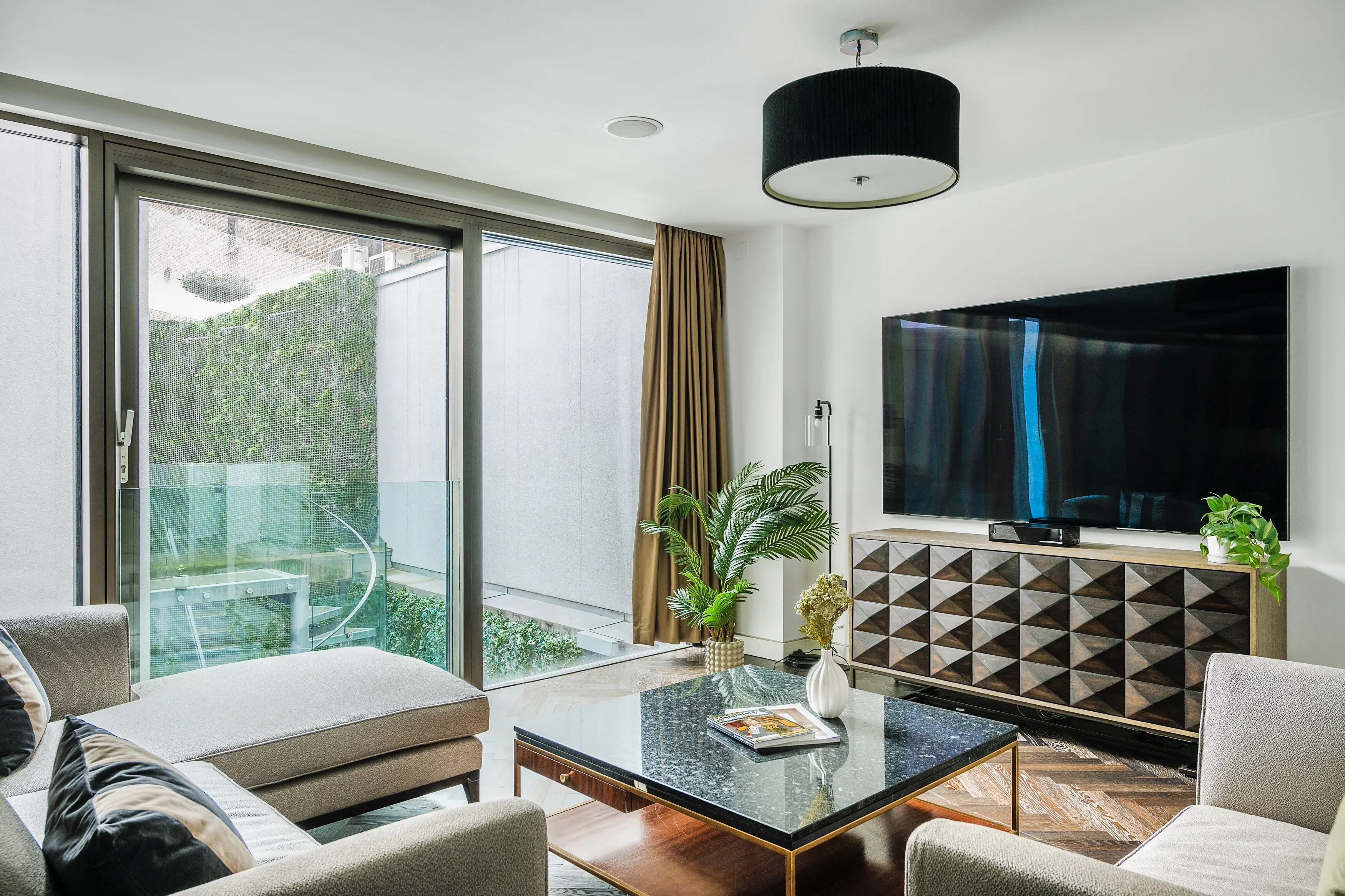 Flat Bedfordbury in City of Westminster