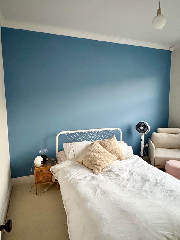 Flat Blandfield Road in Greater London