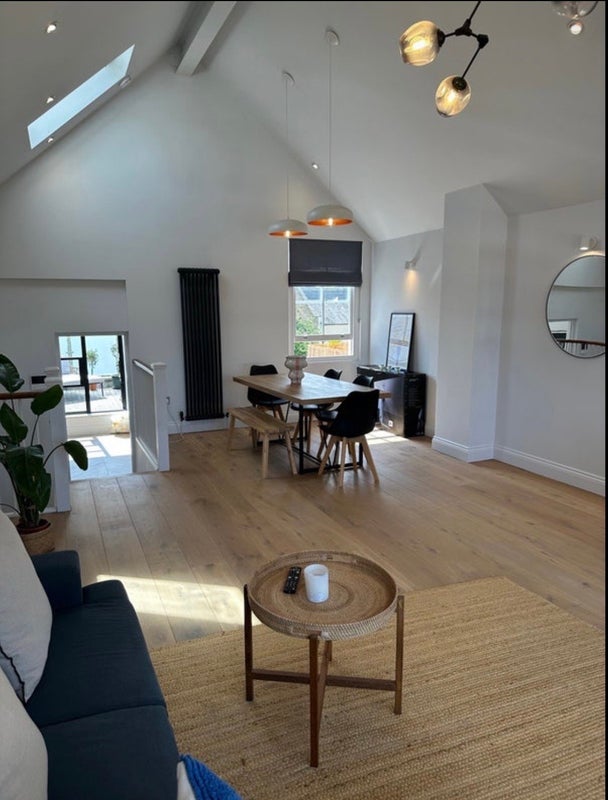 Flat Blandfield Road in Greater London