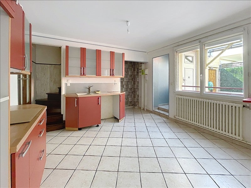 House Rue de l'Yser in Colombes