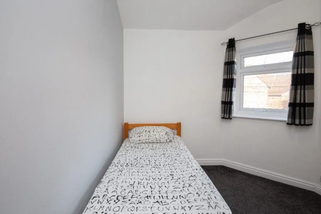 Room Douglas Street in Salford