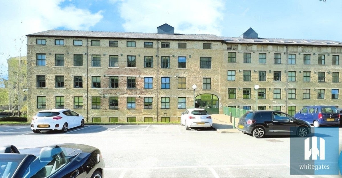 Flat Factory Lane in Kirklees