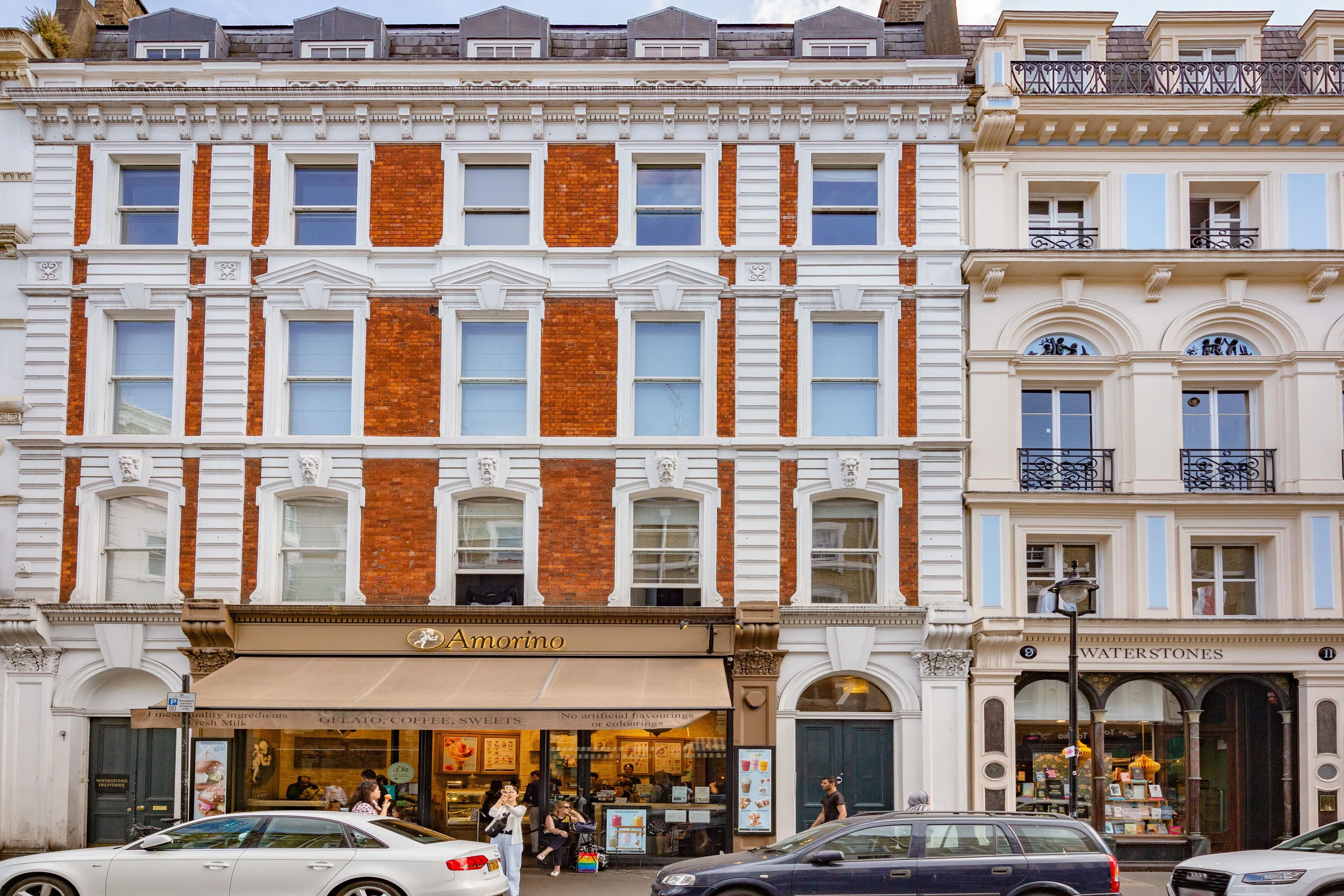 Flat Garrick Street in City of Westminster
