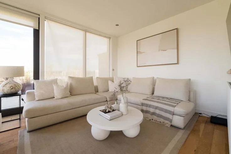 Flat Elgin Avenue in City of Westminster