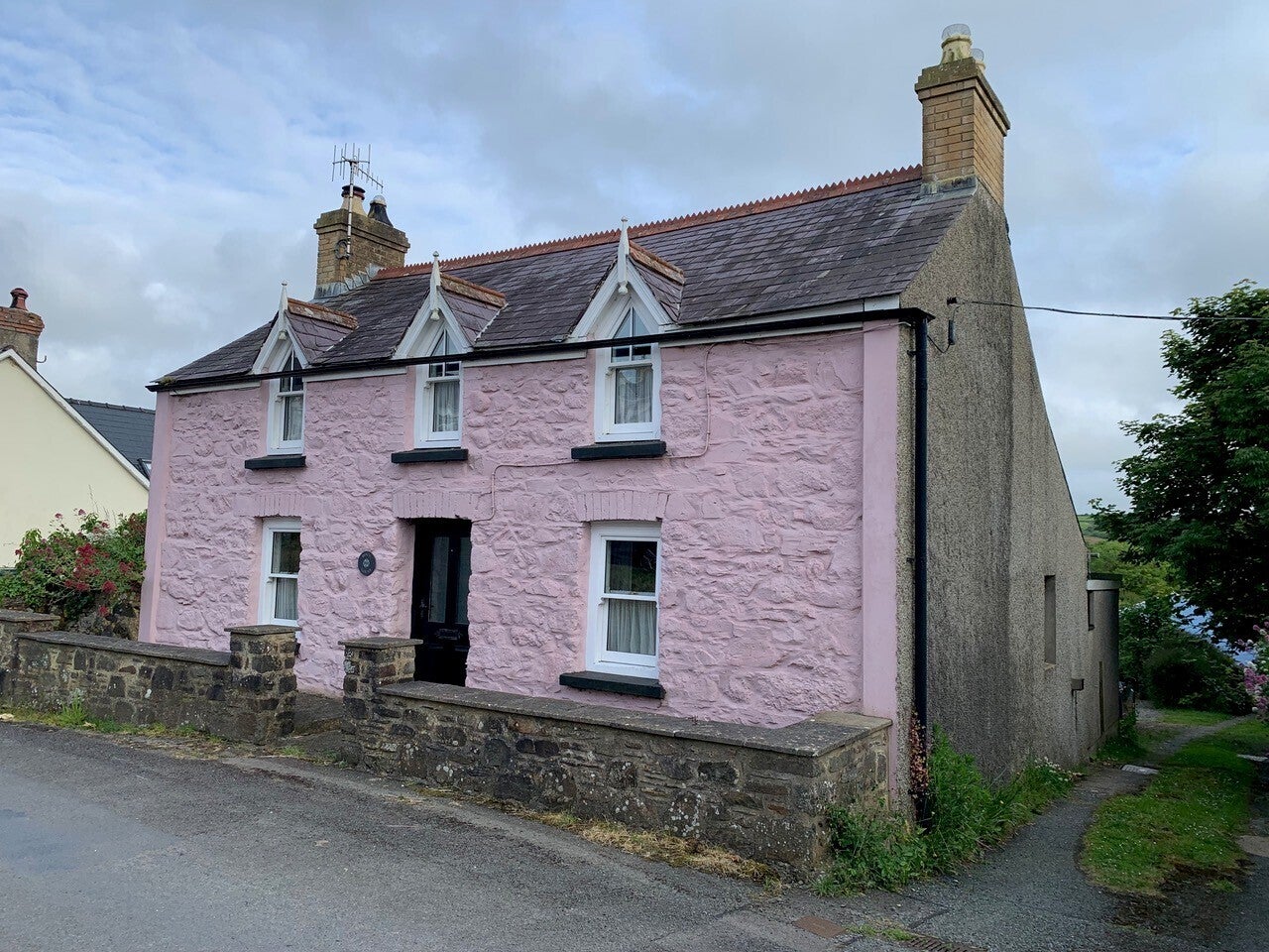 House Ffordd y Felin in Trefin