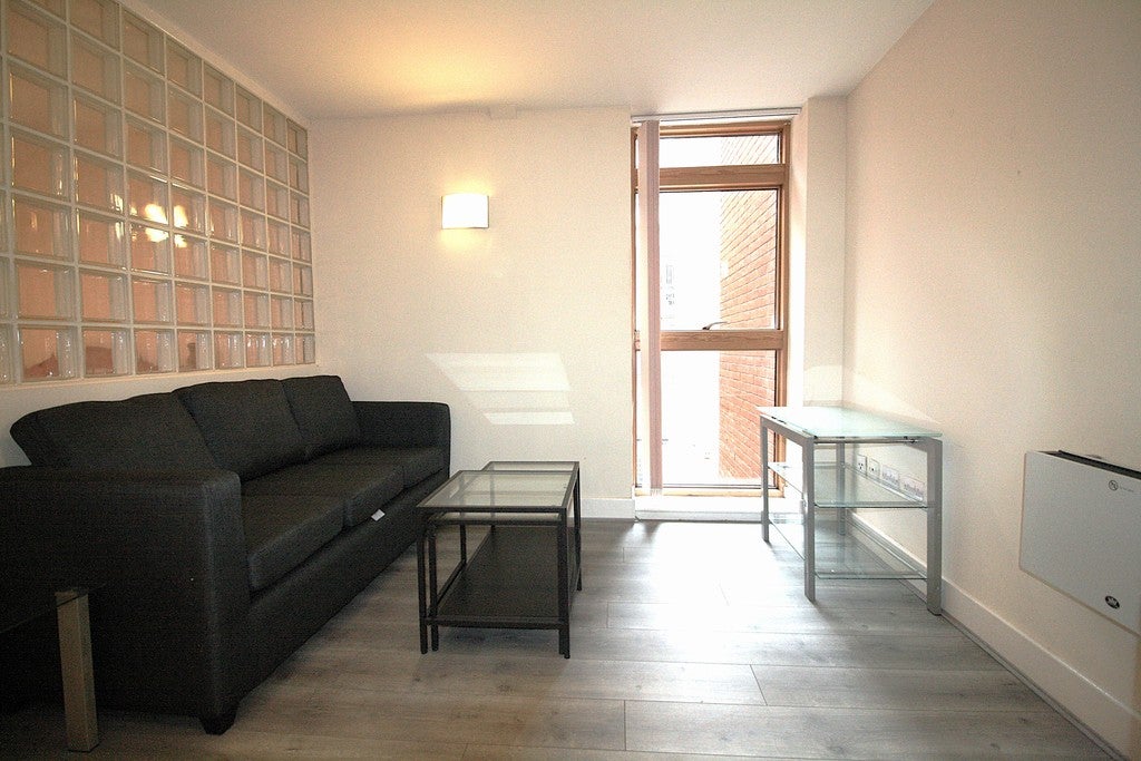 Flat Rockingham Street in Sheffield