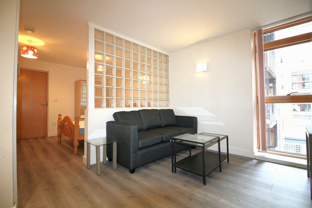 Flat Rockingham Street in Sheffield