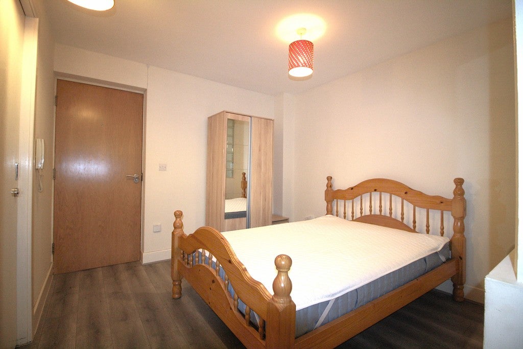 Flat Rockingham Street in Sheffield