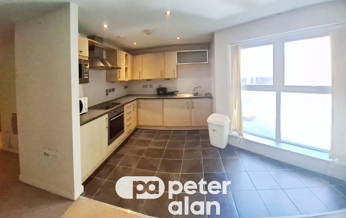 Flat Princess Way in Swansea