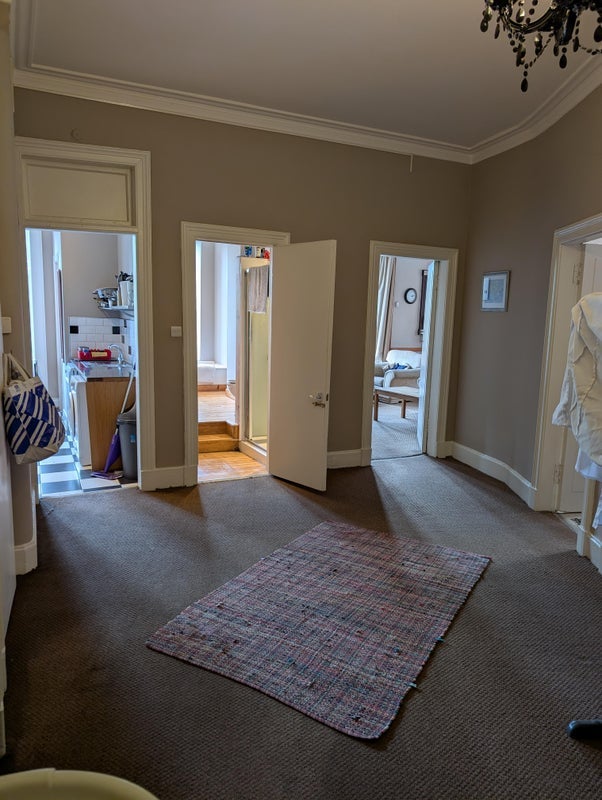 Room Hinshelwood Drive in Glasgow