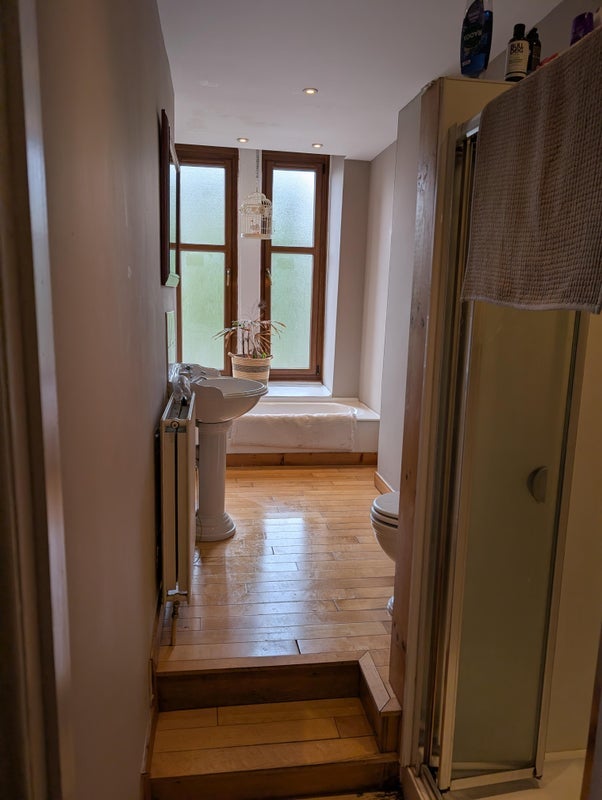 Room Hinshelwood Drive in Glasgow