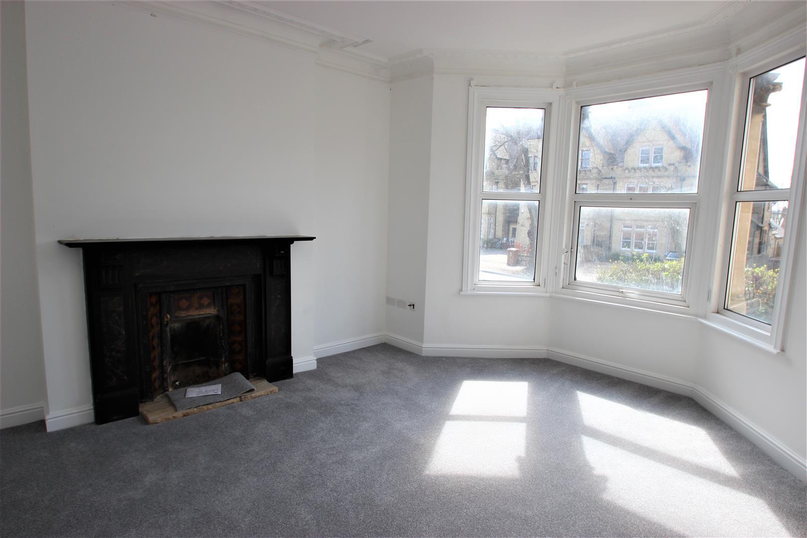 Flat Iffley Road in Oxford