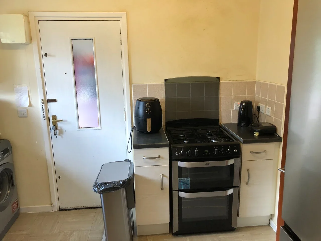 Flat Tinshill Lane in Leeds