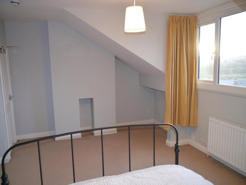Room Hesketh Place in Leeds