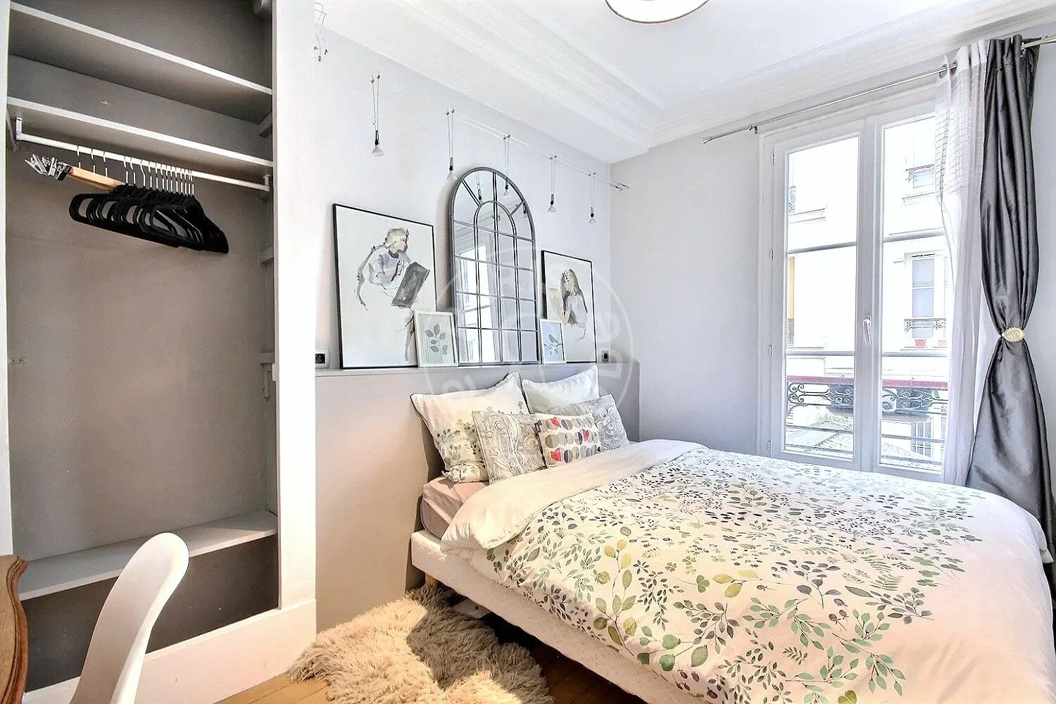 Flat Rue du Docteur Heulin in Paris
