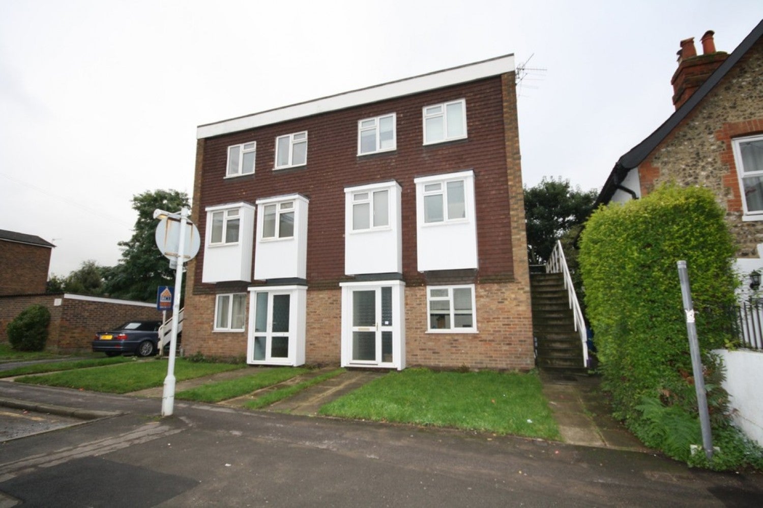 Flat George Road in Guildford