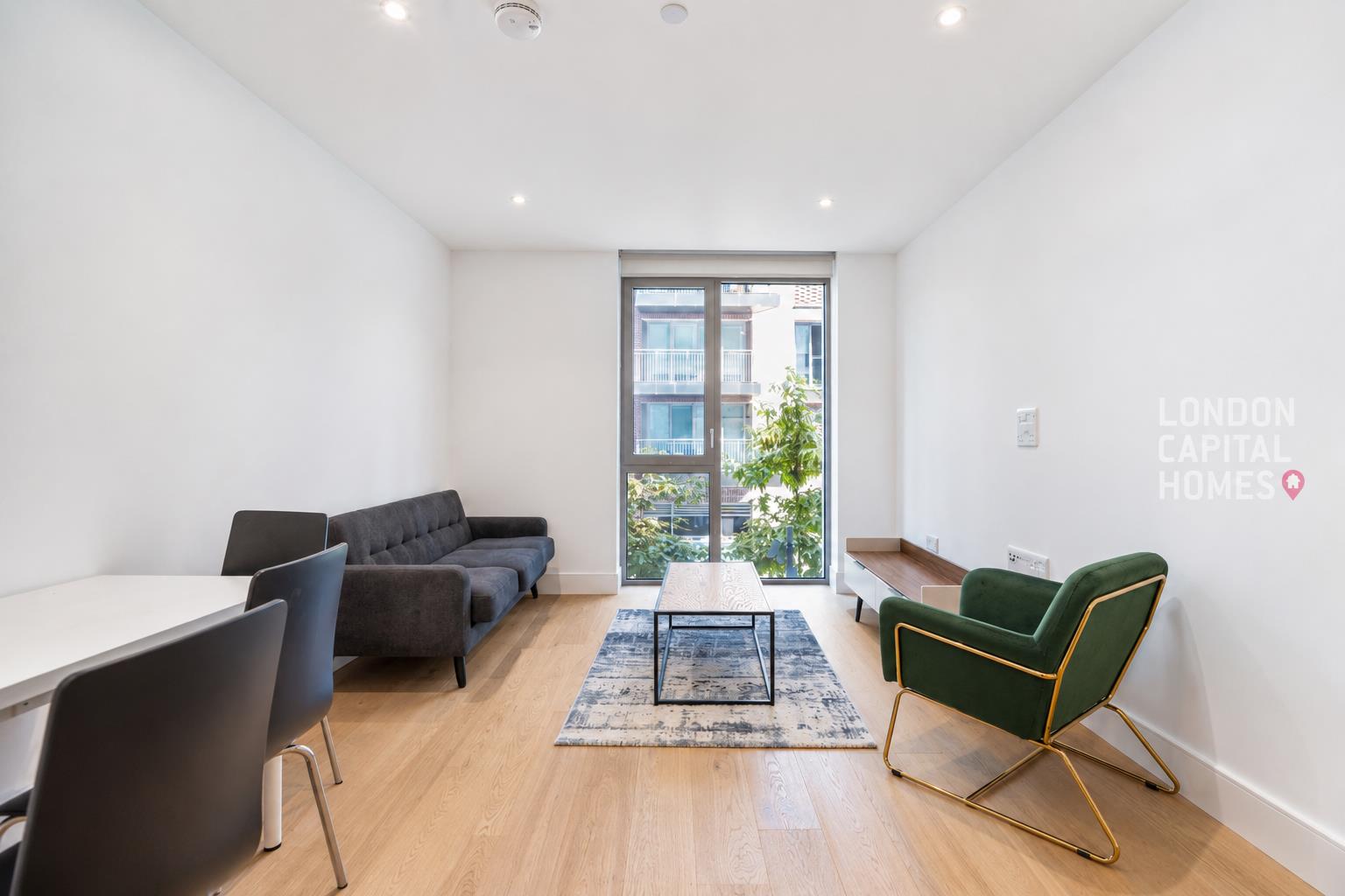 Flat Palmer Road in Greater London