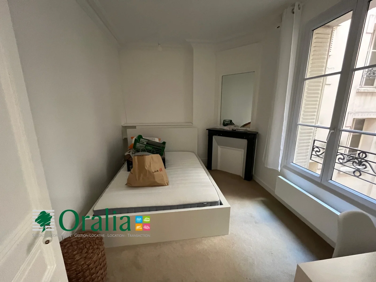 Appartement Rue Pouchet à Paris