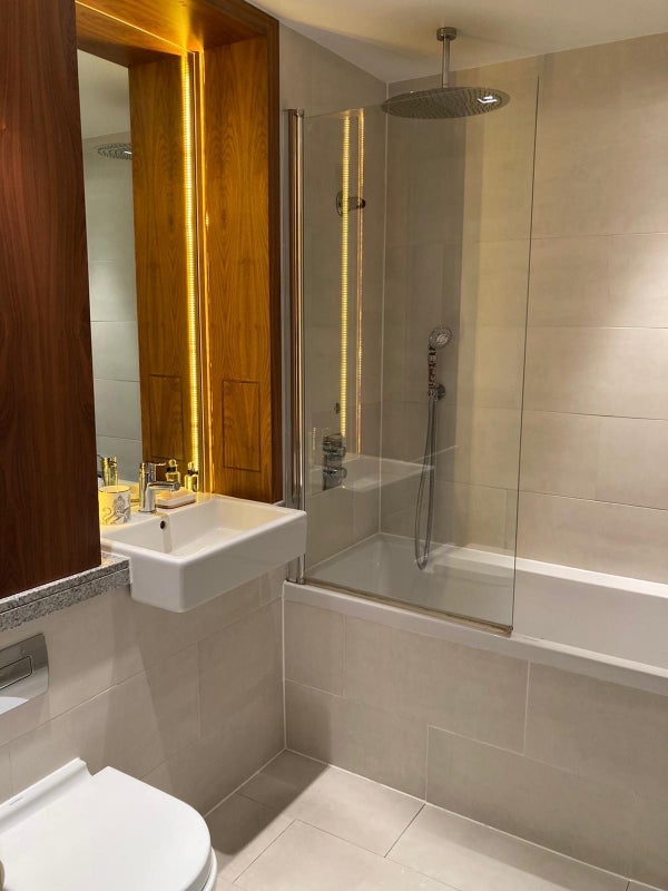 Room Micawber Street in Greater London