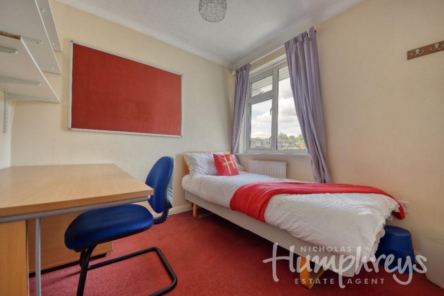 Room Kemsing Gardens in Canterbury