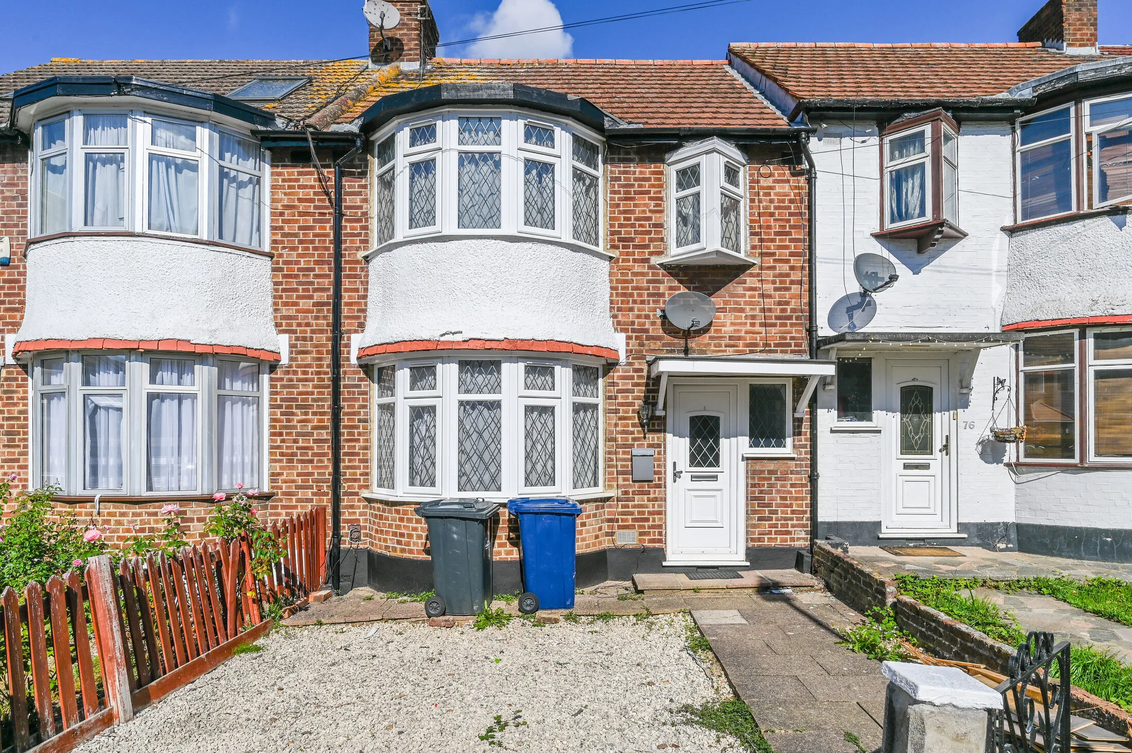 House Brookbank Avenue in Greater London