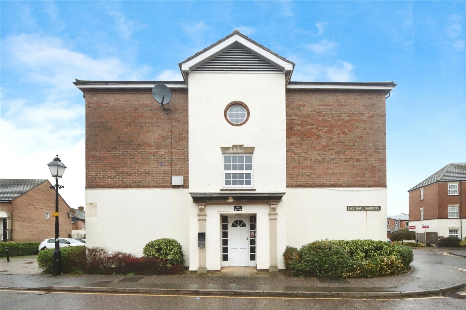 Flat Eastgate Gardens in Taunton
