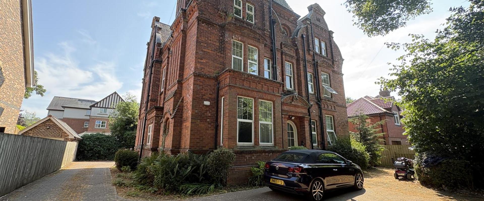 Flat Milbank Road in Darlington
