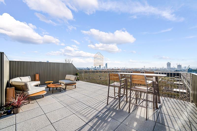 Flat Merino Gardens in Greater London