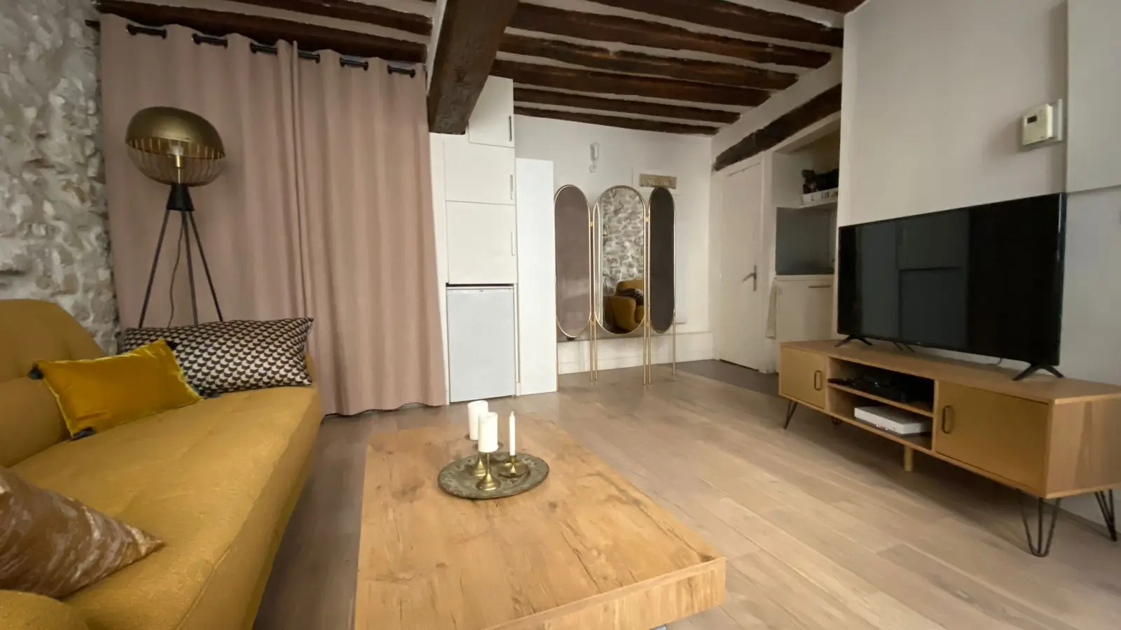 Flat Rue de Rivoli in Paris