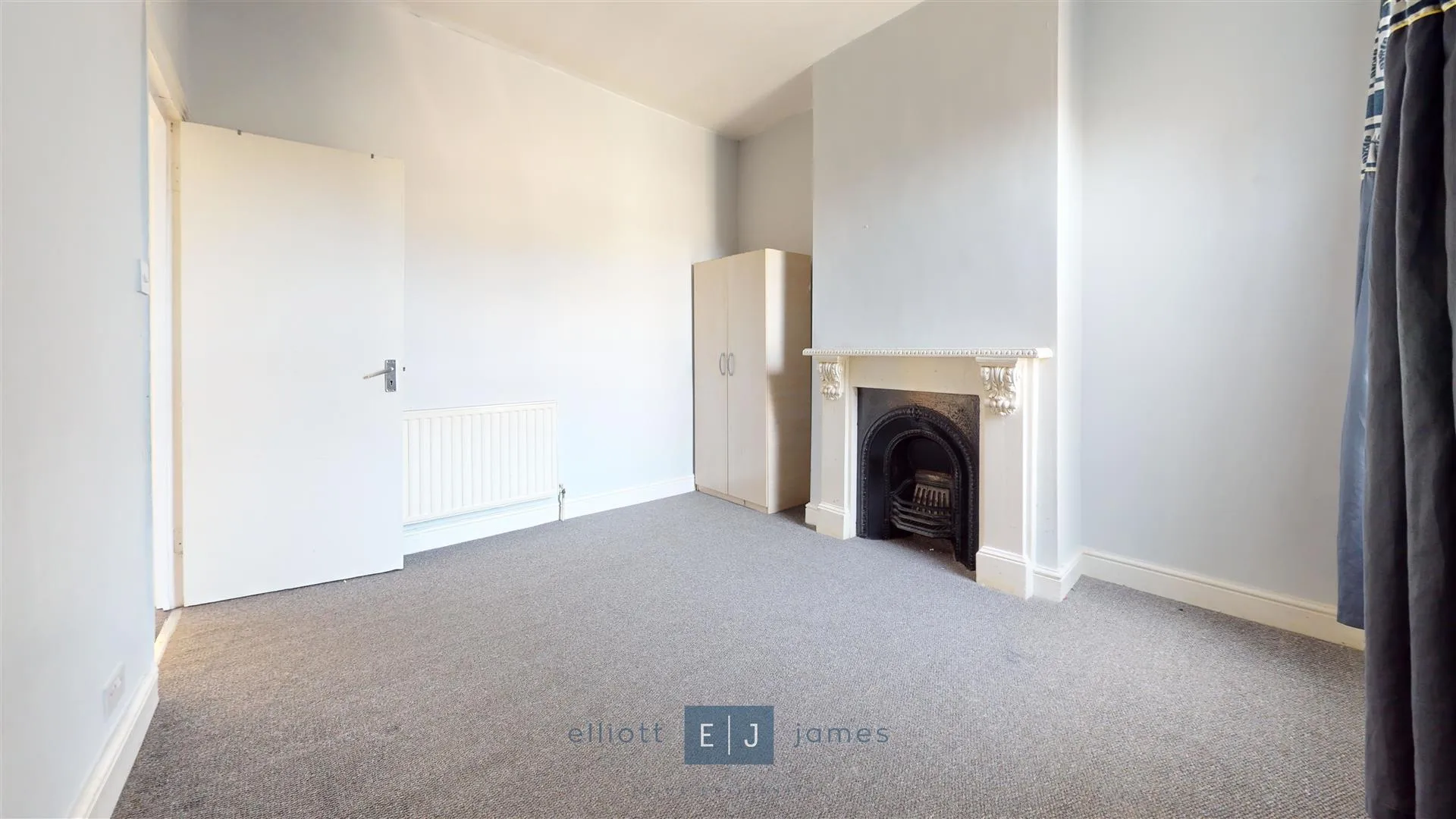 Flat Lea Bridge Road in Greater London