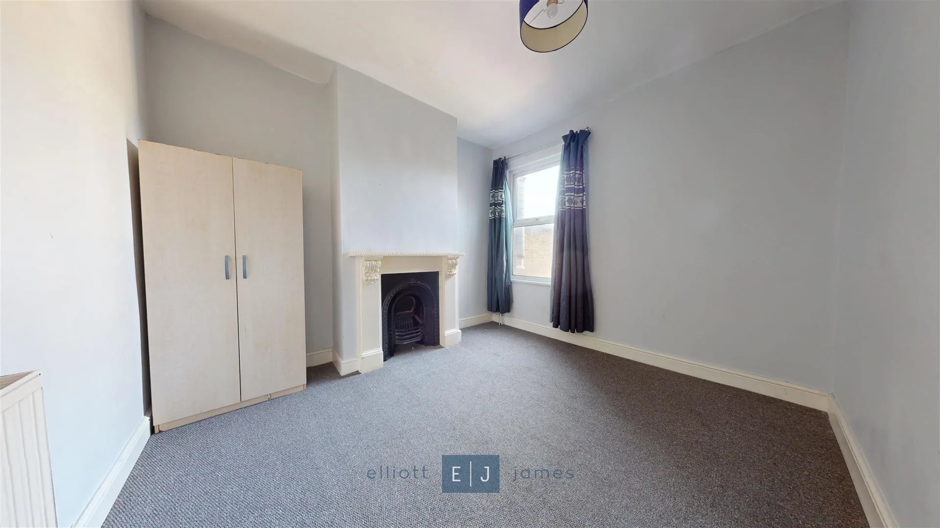 Flat Lea Bridge Road in Greater London