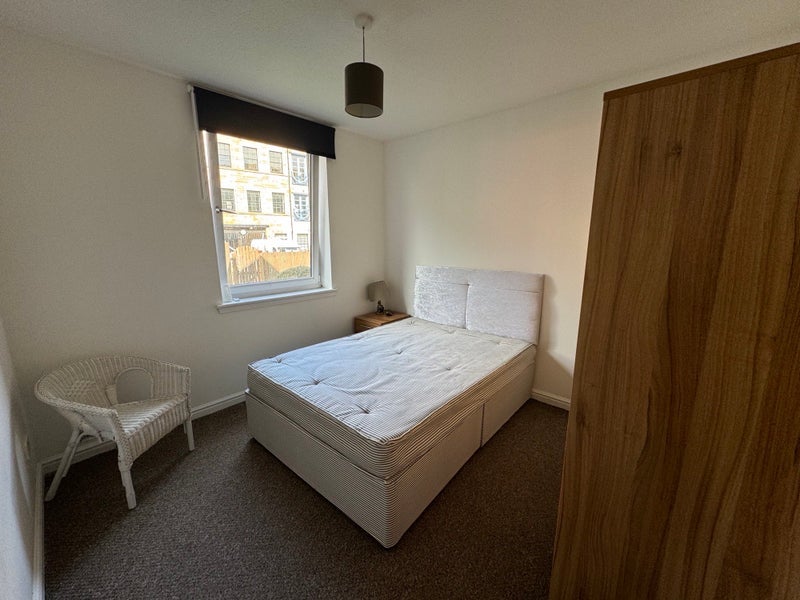 Room Oxford Street in Glasgow
