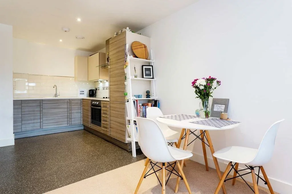 Flat Jamaica Road in Greater London