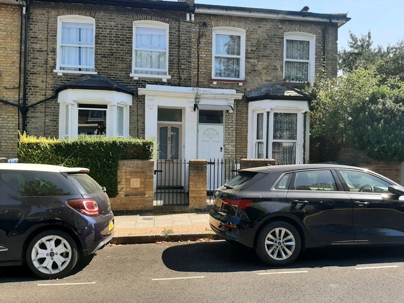 Room Relf Road in Greater London