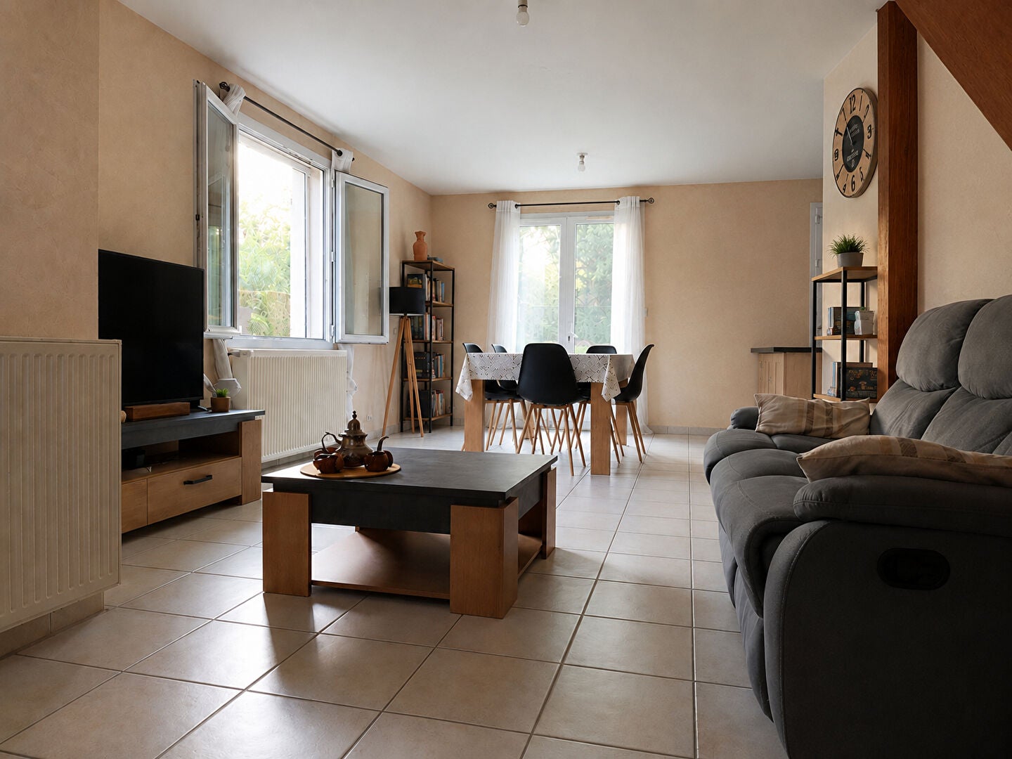 House Rue de la Grannerie in Saint-Martin-de-Saint-Maixent