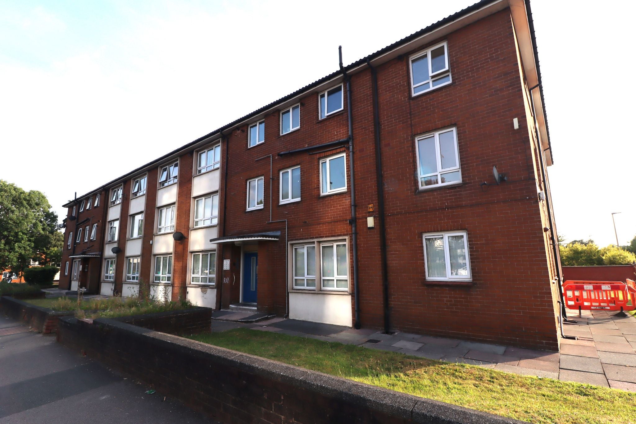 Flat Oakenhurst Road in Blackburn