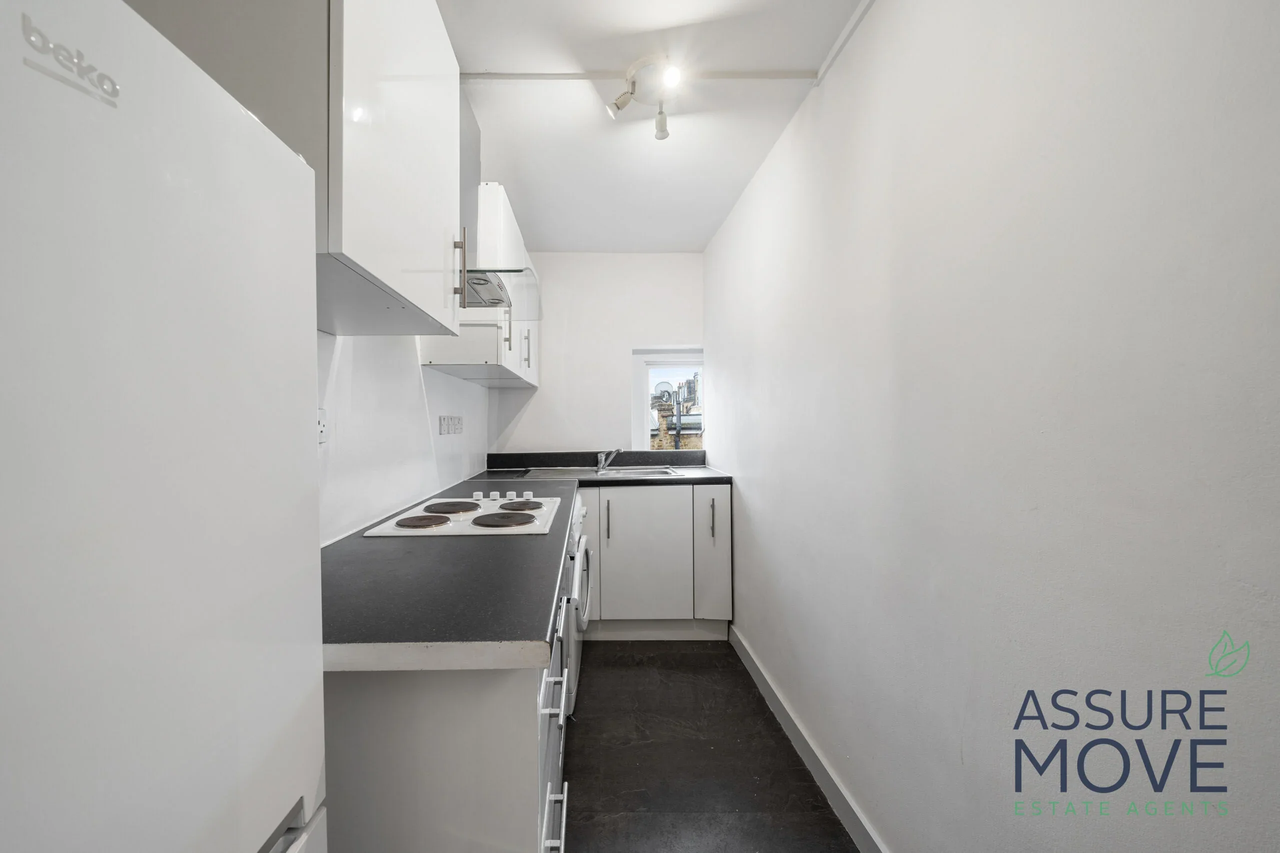 Flat Goodge Street in Greater London