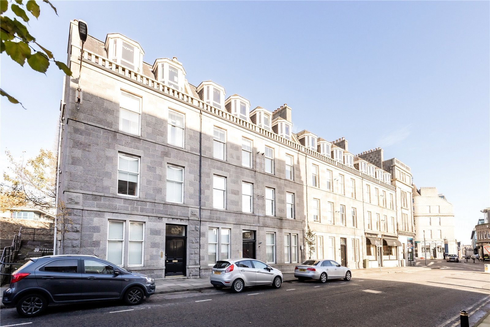Flat Union Grove in Aberdeen City