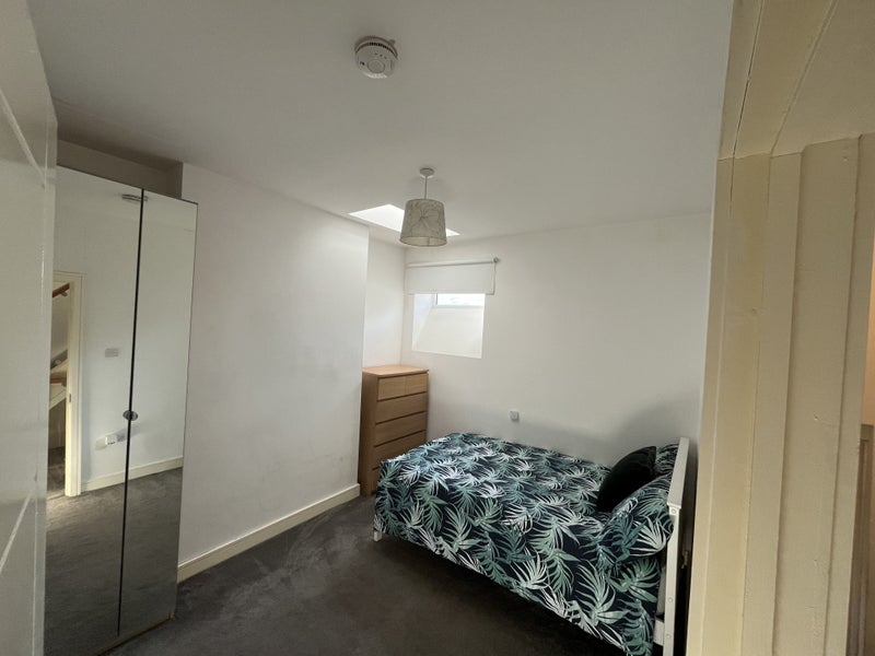 Room Pill Street in Penarth