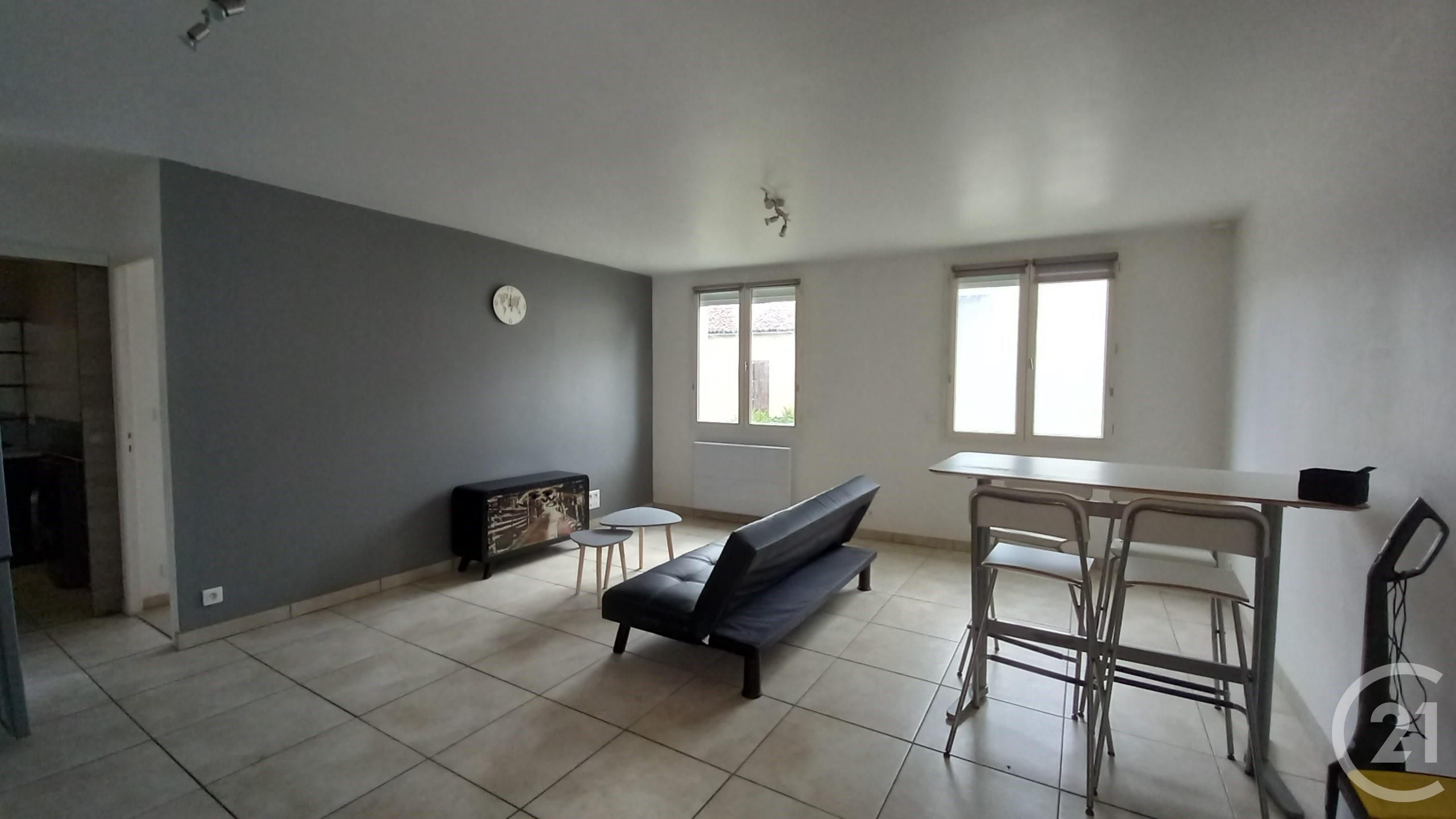 Appartement Rue de la Marine à Saintes