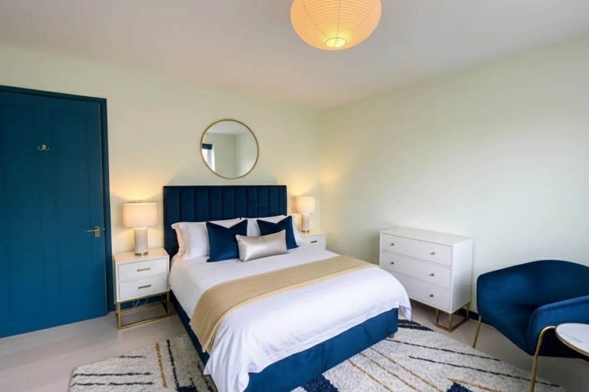 Flat Moorfields Drive in Bath