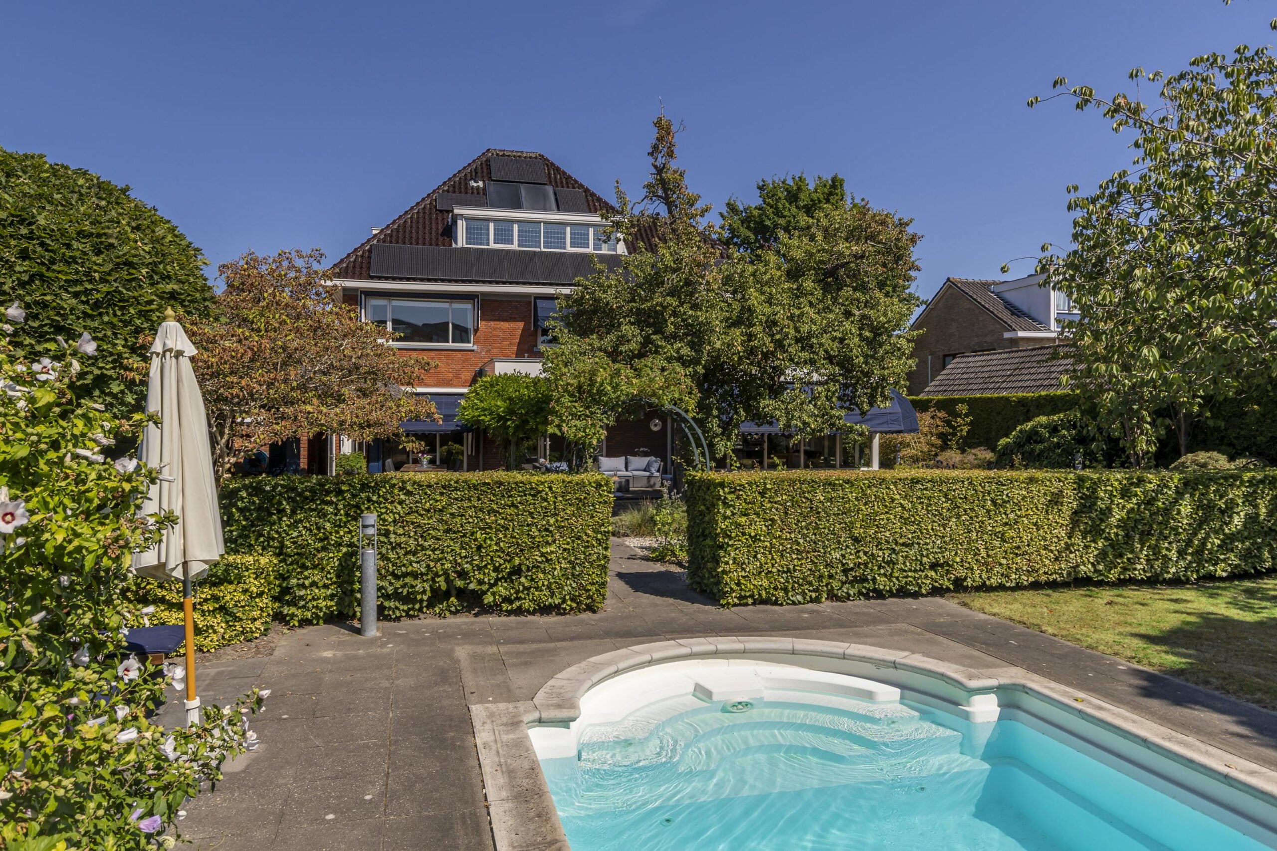 Huis Kerklaan 10 A in Wateringen