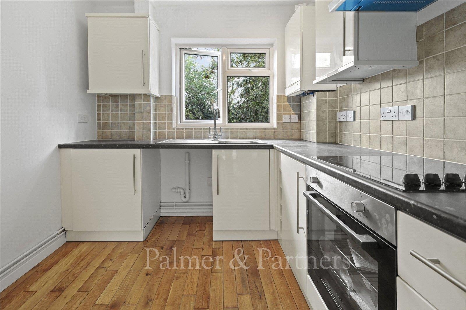 Flat Upper Street in Babergh