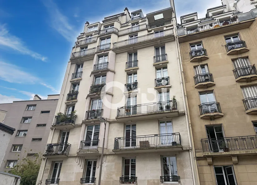Flat Rue Olivier de Serres in Paris