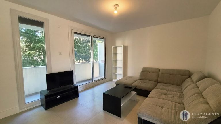Appartement Avenue Marcel Cachin à Saint-Martin-d'Hères