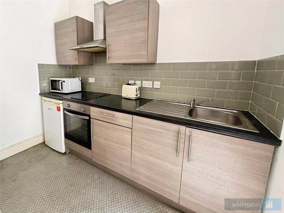 Flat Croxteth Drive in Liverpool