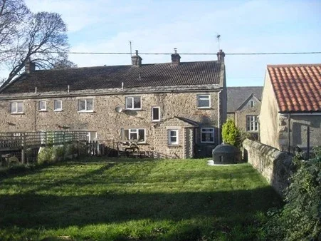 House High Street in Gilling West