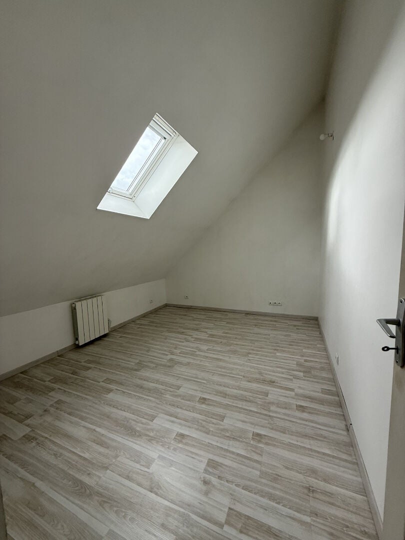 Appartement D 981 à Trie-Château